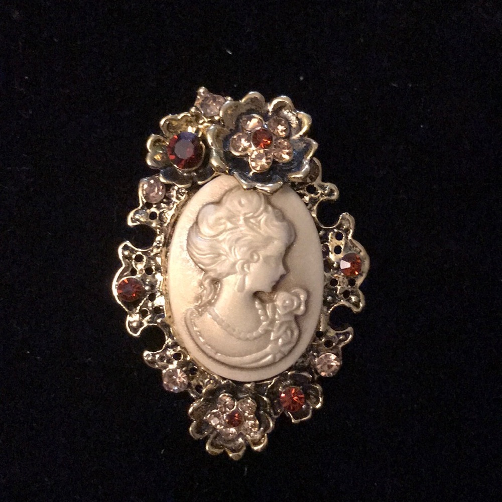 Antique Cameo Brooch. Brand new! Excellent Condition! (I have two listed)